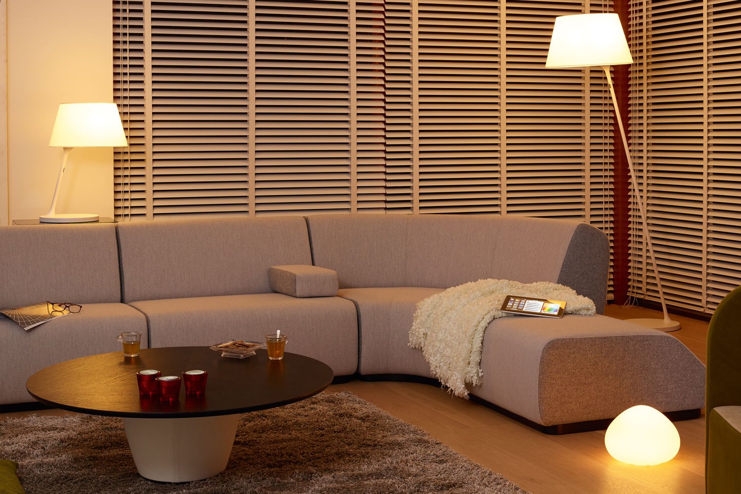 Hue Dimmer