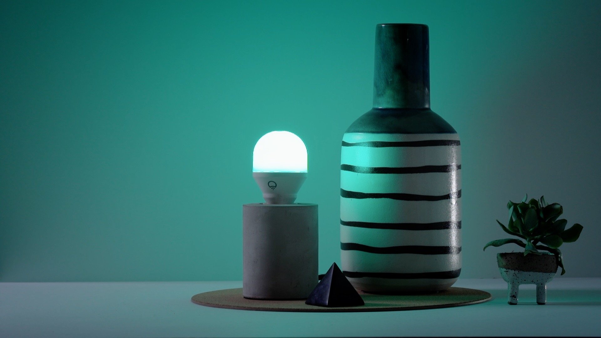 LIFX Mini