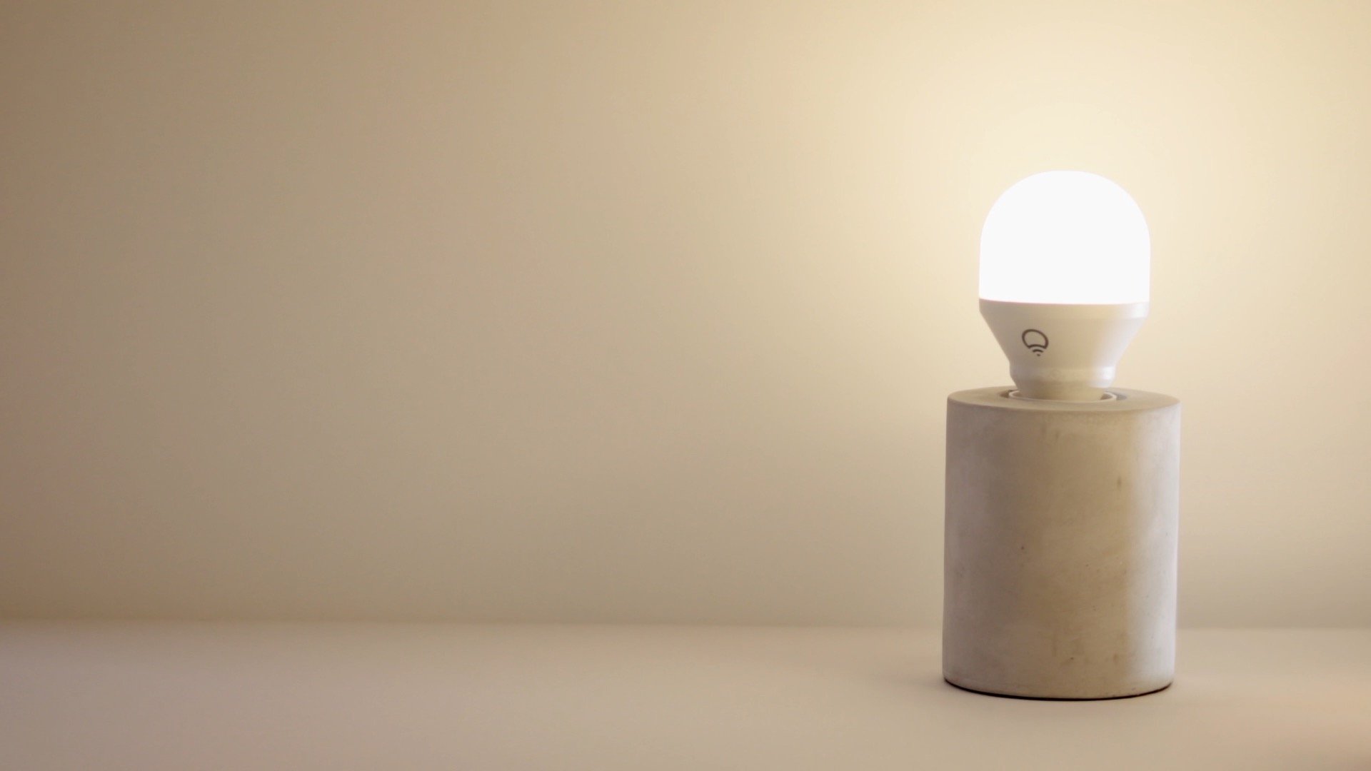 LIFX Mini