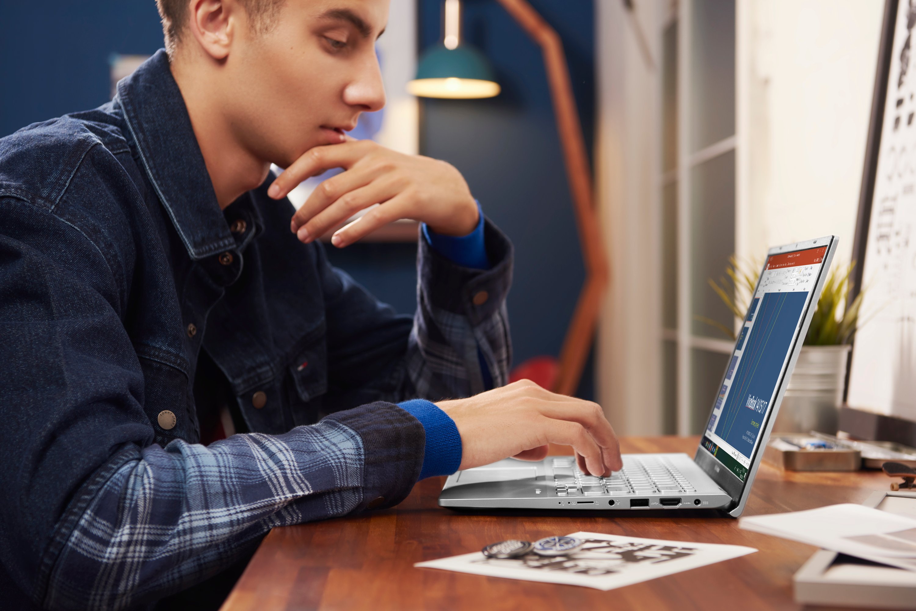 ASUS Vivobook 14