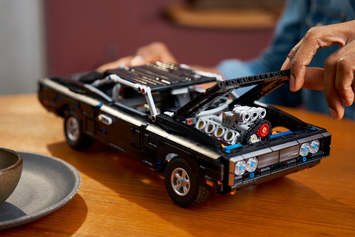 LEGO Technic Fast and Furious Dodge Charger R/T 42231