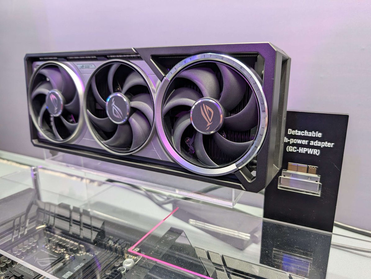 ROG Astral RTX 5090 BTF