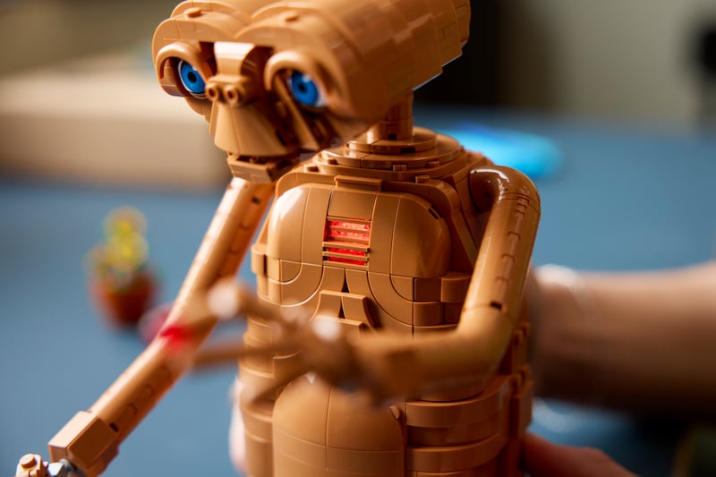 LEGO E.T.