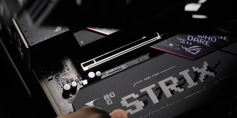 PCIE® SLOT Q-Release Slim