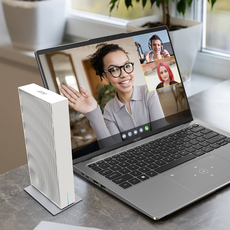 Acer ruter, acer laptop med Teams-samtal