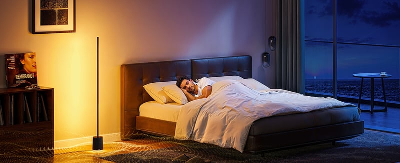 Govee RGBICW Smart Corner Golvlampa m. Högtalare