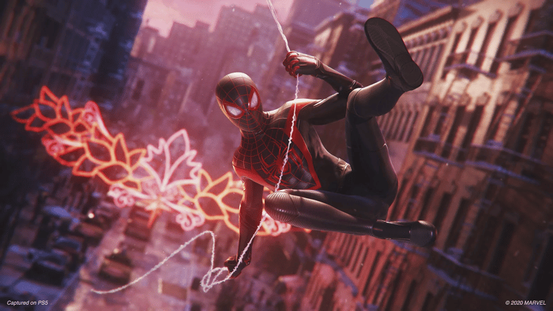 Spiderman svingar