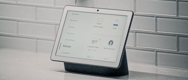 Smart home hub