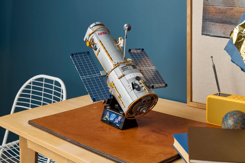 LEGO Hubble