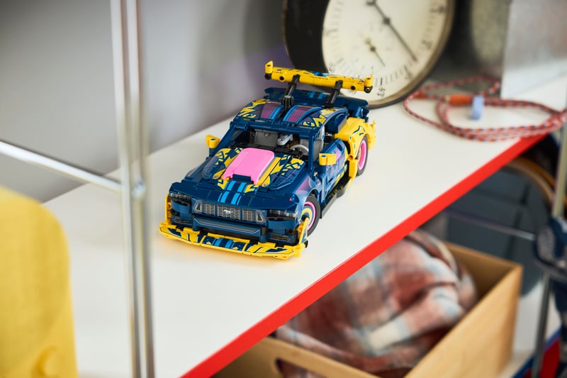 LEGO Technic Specialdesignad Ford Mustang GT 42236