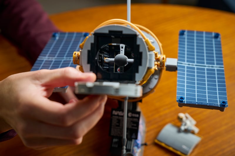 LEGO Hubble