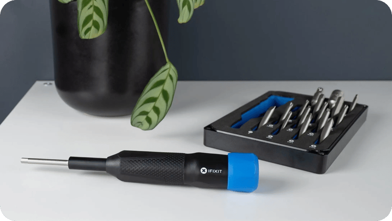 iFixit mejsel och bits