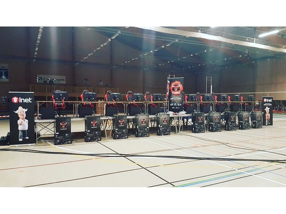 Awakelan kör Taurus Open