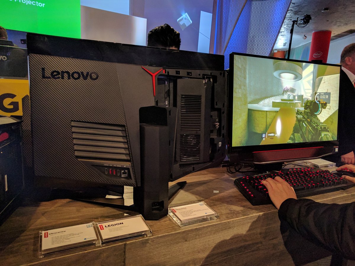 CES 2017 - Lenovo