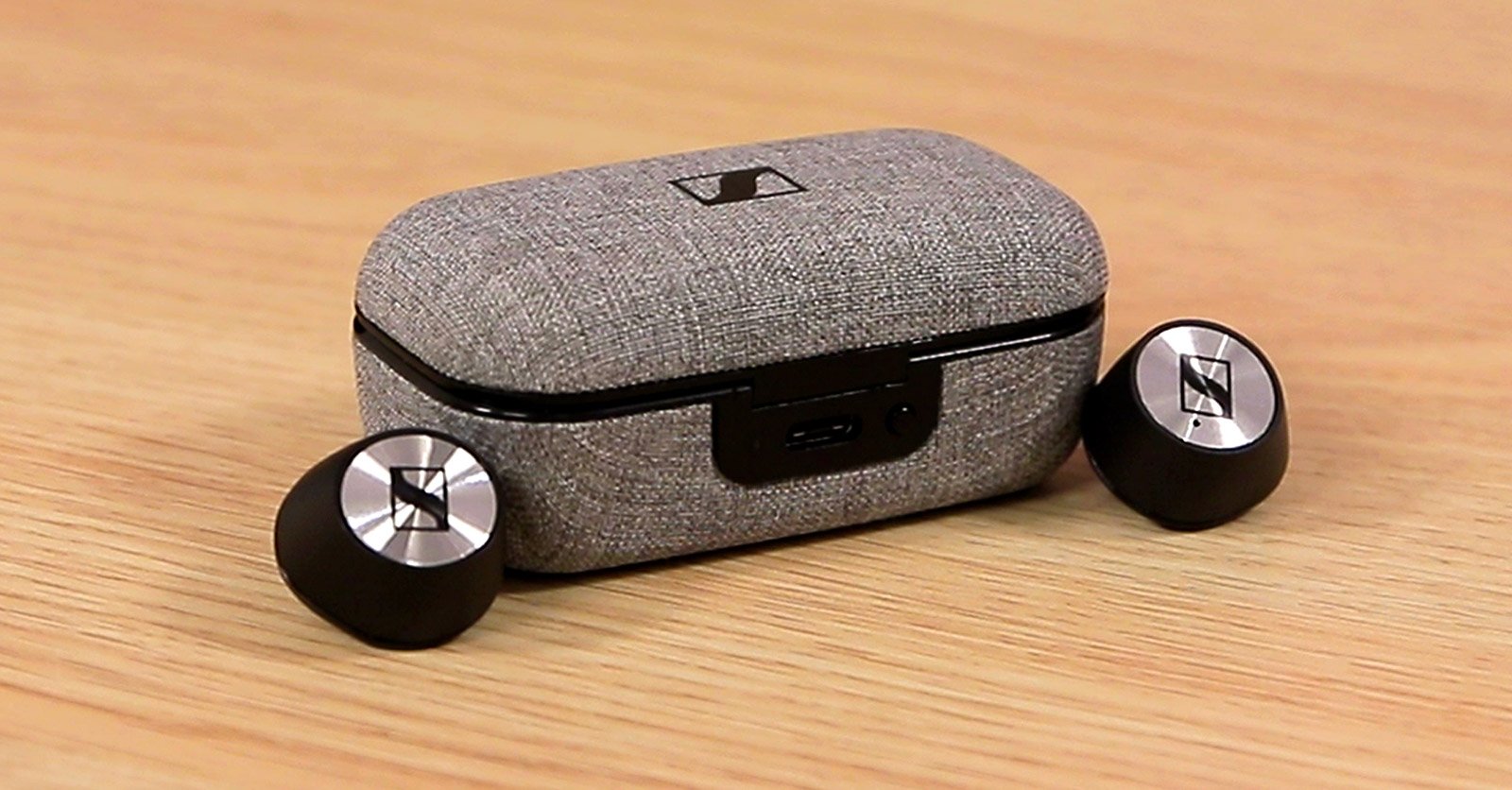 Video: Momentum True Wireless