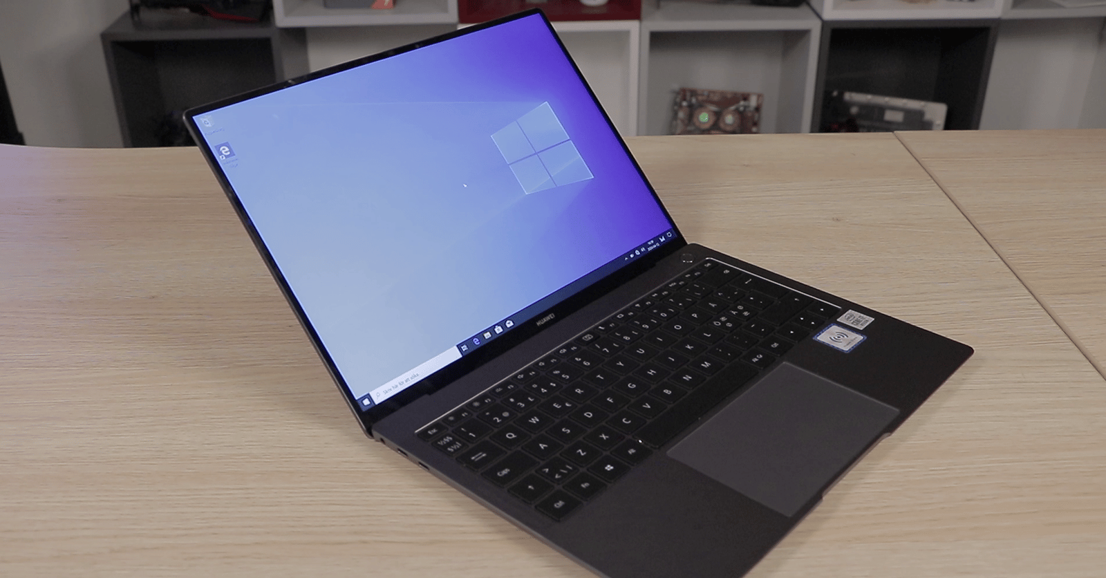 Video: MateBook X Pro