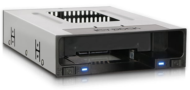 Icy Dock flexiDOCK MB795SP-B SAS/SATA 2.5/3.5" till 5.25"