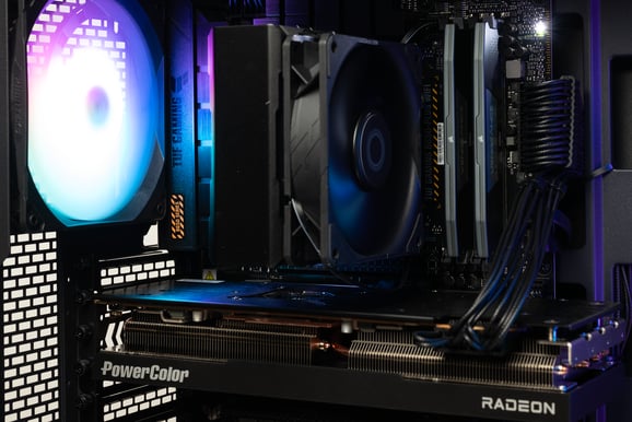 Inet System G50 R7X3D/7800 XT