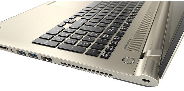 Toshiba P50D-C-10F A10 8GB 256GB SSD Radeon R6