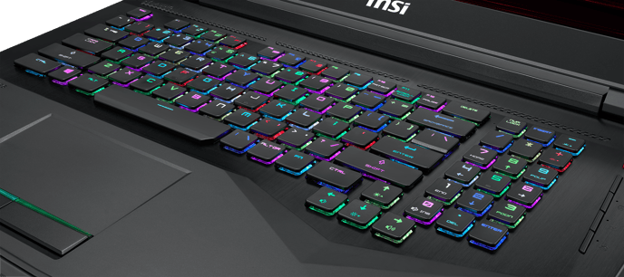 MSI GT75 Titan 8RG i9 32GB 512GB SSD + 1TB HDD GTX 1080