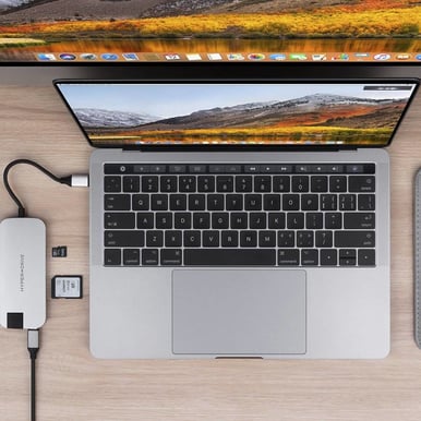 Hyperdrive USB-C Dockningsstation Slim 49W 8 portar Silver