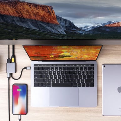 Hyperdrive USB-C Dockningsstation 3 portar Rymdgrå