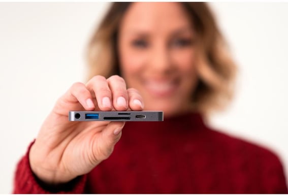 Hyperdrive 6-in-1 USB-C iPad Pro Rymdgrå