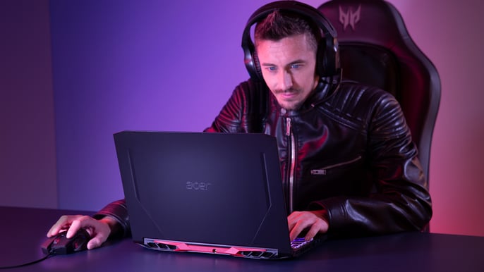 Acer Nitro 5 - 17,3" | i5 | 16GB | 512GB | GTX 1650Ti | 120Hz