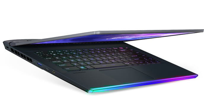 MSI GE66 Raider 12UH - 15,6" | i7 | 32GB | 1TB | RTX 3080 | 240Hz | QHD