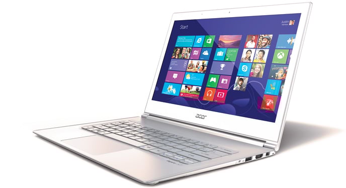 Acer Aspire S7-392 - 13" QHD, i7, 8GB, 256 SSD