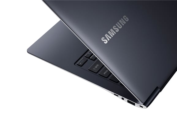 Samsung ATIV Book 9 Plus NP940X3G I5 4GB 128GB SSD 13 3 QHD