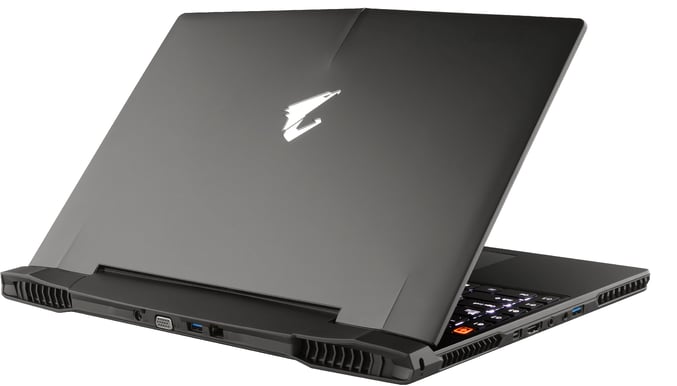 Aorus X5-SYNC i7 16GB 512GB SSD GTX 965M SLI