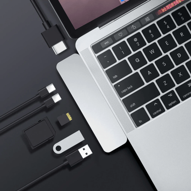 Hyperdrive 7-in2 USB-C Hub Silver