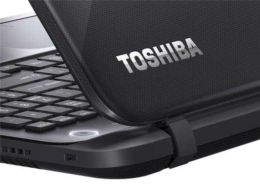 Toshiba L50-B-24J - i5, 8GB, 128GB SSD, Full HD Svart