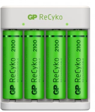 GP ReCyko Batteriladdare 4x 2100 mAh AA på köpet Vit
