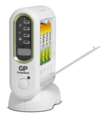 GP PowerBank V800C (15-35 minuter) + 4st AA NiHM batterier