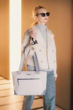 Targus Avila 15-16" Tote - French Oak