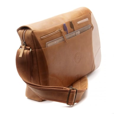 dbramante1928 15,6" Leather Messenger Gyllenbrun