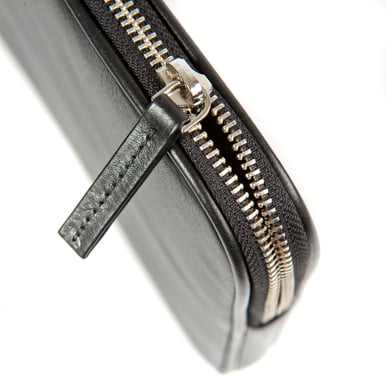 dbramante1928 13" Leather Case Premium Black