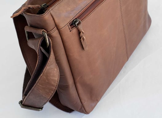 BaooBaoo 13" Flap Bag Brown