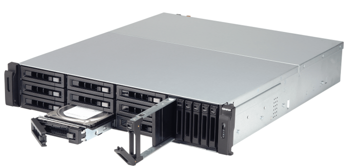 Qnap TVS-1582TU i7 32GB