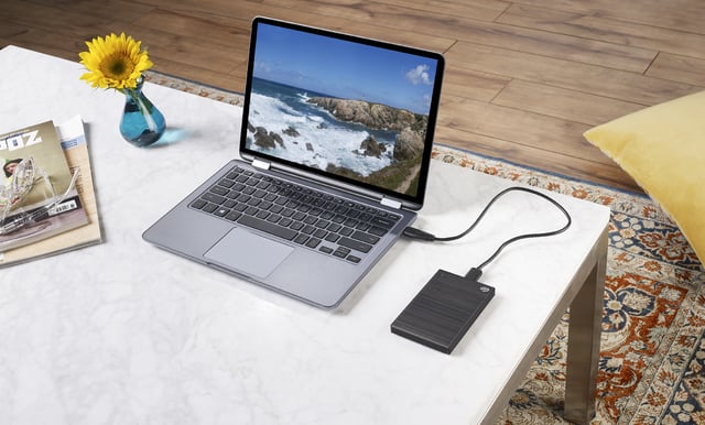 Seagate Backup Plus Slim Svart 1TB