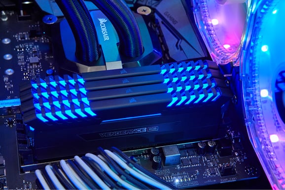 Corsair 32GB (4x8GB) DDR4 2666MHz CL16 Vengeance RGB