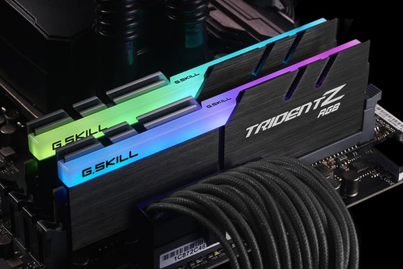 G.Skill 16GB (2x8GB) DDR4 3200MHz CL14 Trident Z RGB AMD