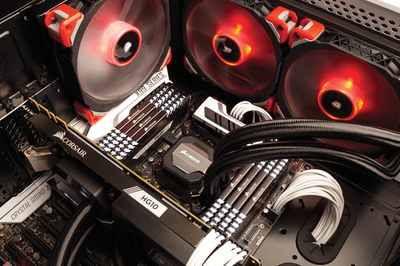 Corsair 32GB (2x16GB) DDR4 3000MHz CL16 Vengeance LED - Vit