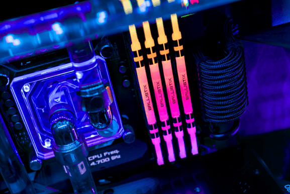 Ballistix 16GB (2x8GB) DDR4 3000MHz CL15 Svart RGB