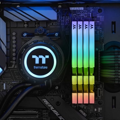 Thermaltake 16GB (2x8GB) DDR4 4400MHz CL19 TOUGHRAM RGB Svart
