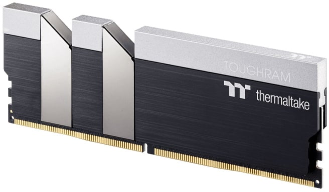 Thermaltake 16GB (2x8GB) DDR4 4400MHz CL19 TOUGHRAM Svart