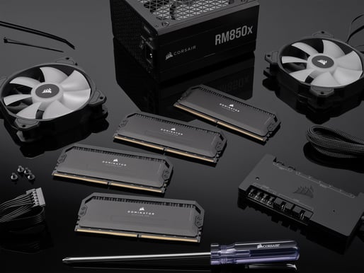 Corsair 32GB (2x16GB) DDR5 5200MHz CL38 Dominator Platinum RGB