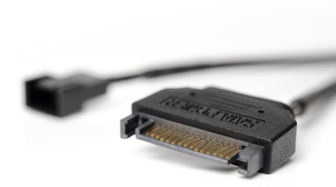 Noctua NA-SAC5 SATA till 4-Pin Adapterkabel